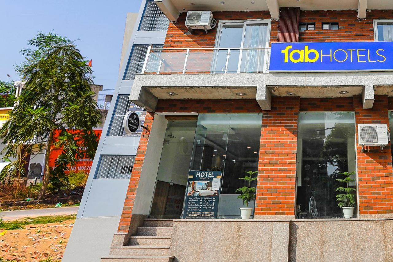 Fabhotel Unique Stay ノイダ エクステリア 写真